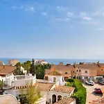 Lovely Penthouse In Pacos Apartament