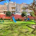 Apartament Lovely Penthouse In Pacos